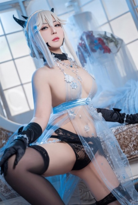 Angelina06